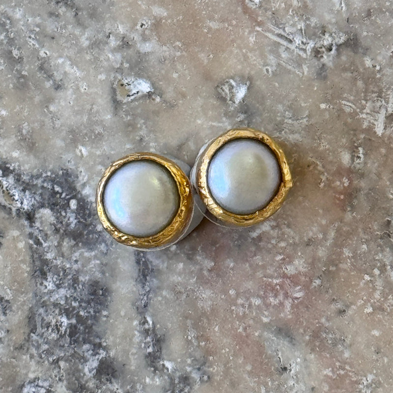 001 Pearl Studs