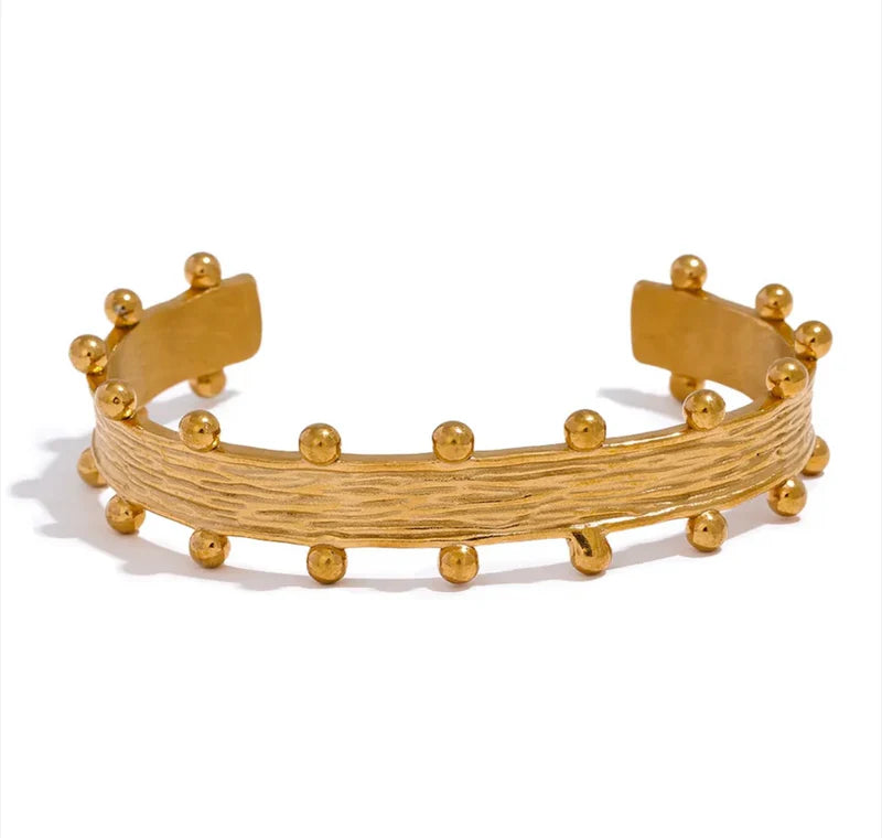 028 Gold Cuff