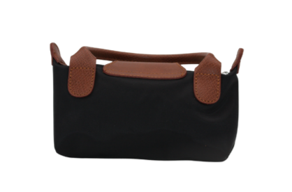 Eloise, Black