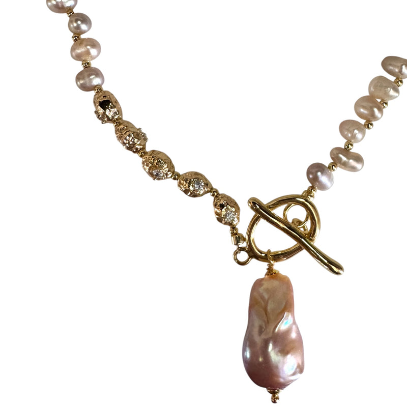 01 Freshwater Baroque Pink Pearl Necklace