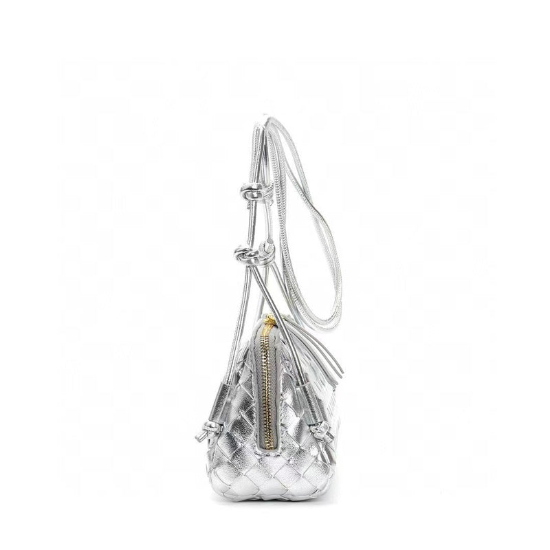 PETRA Triangle Crossbody Bag, Silver
