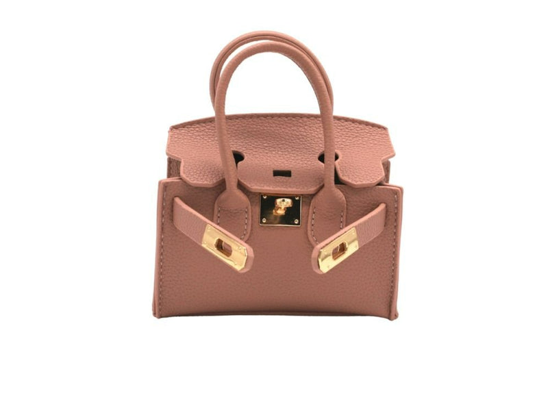 Juliette, Pink