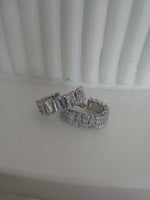 069 Silver Baguette Hoops