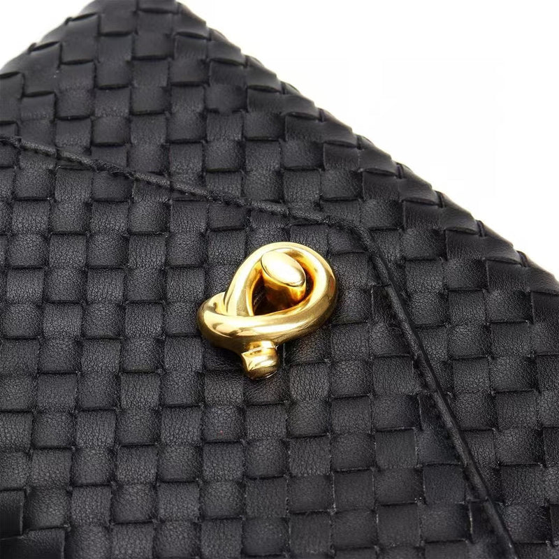 PARIS, Black *END-AUG*