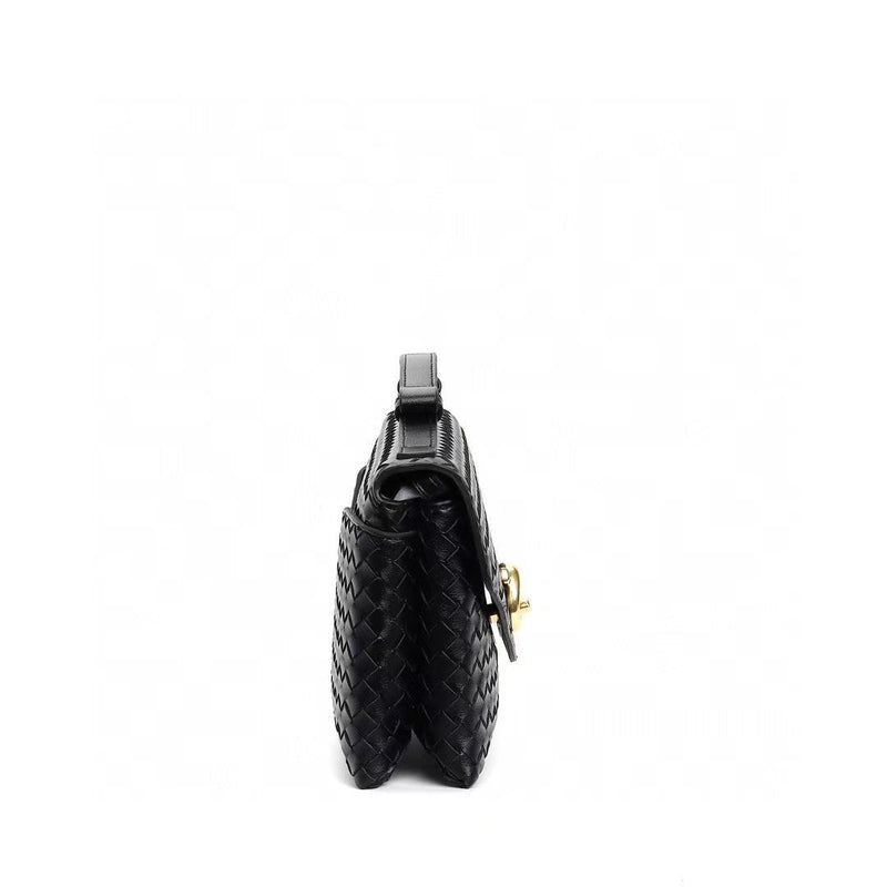 PARIS, Black *END-AUG*