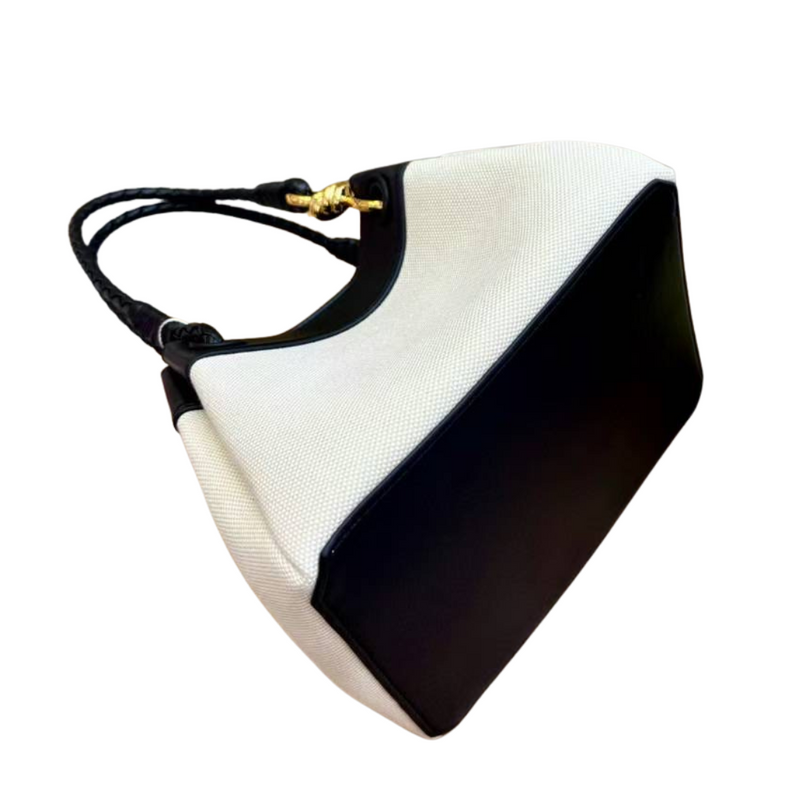 PT (Canvas), Black