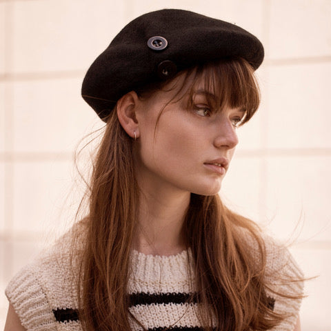 Button Black Beret